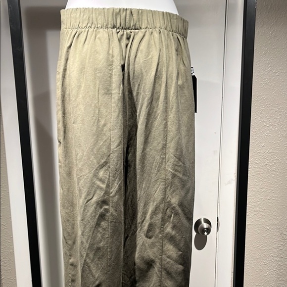 Clara Sun Woo Green Wide Leg Jumpsuit - Picture 11 of 11